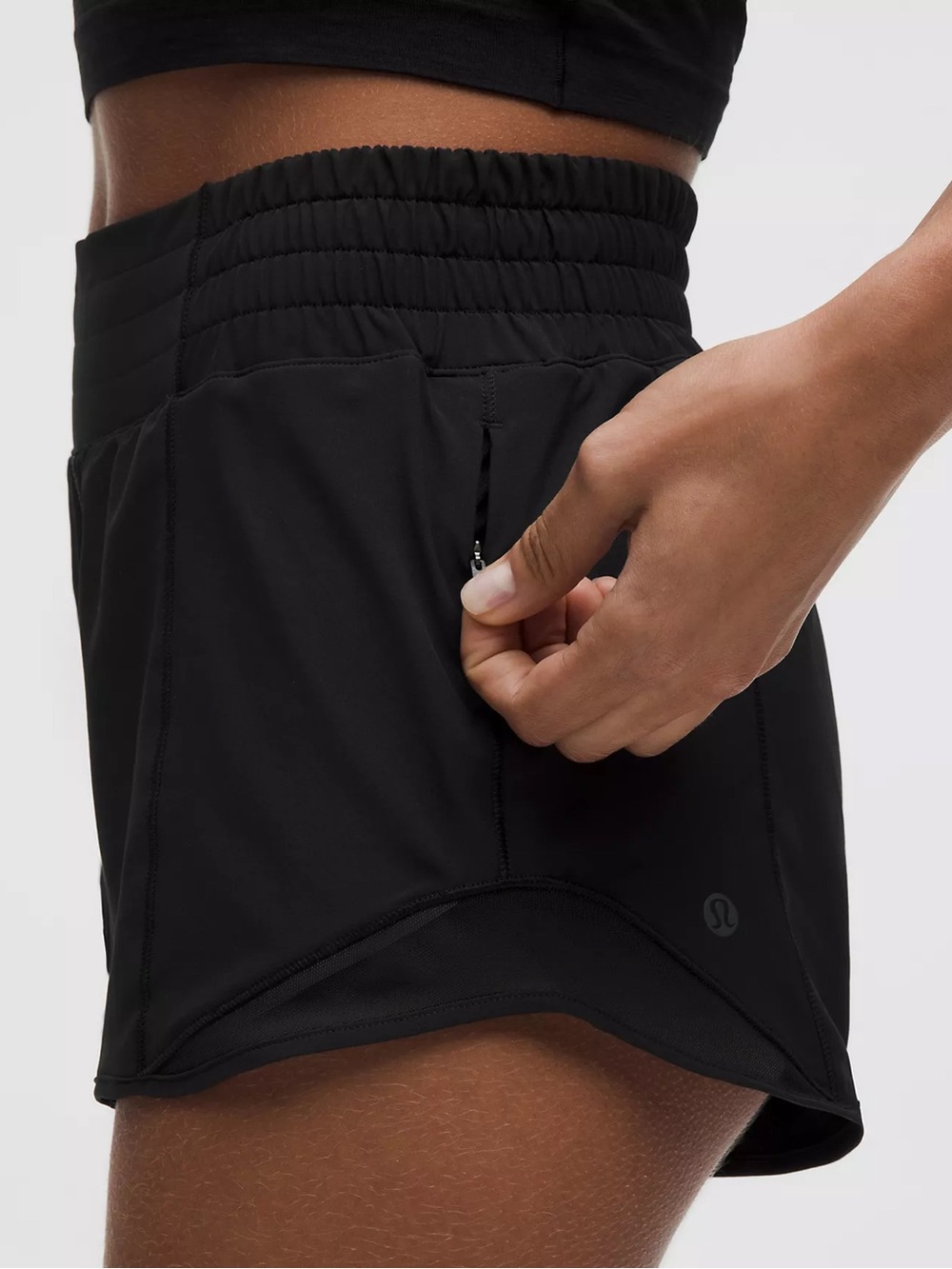 Lululemon Hotty Hot Short 2.5"